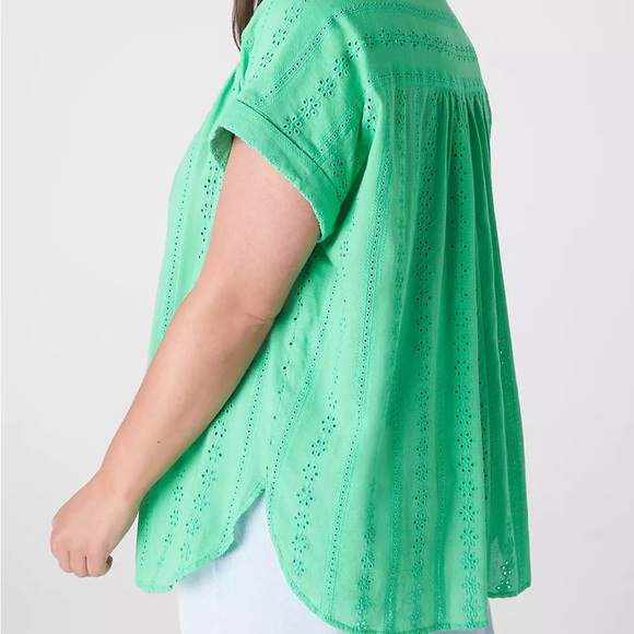 Lane Bryant Size 28 Green Boxy Blouse with Cuffed Sleeves - Picture 3 of 14